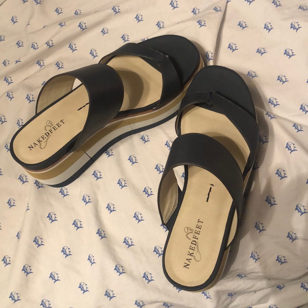 Naked feet shoes